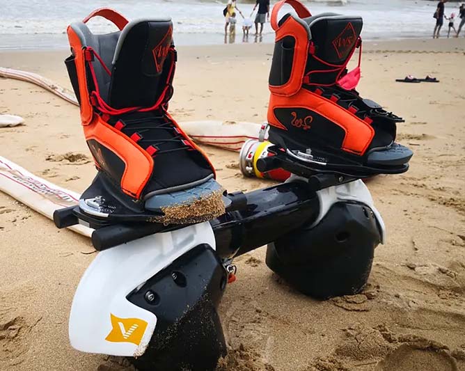 High Quality Fresh Water and Sea Flying Fly Board for Sale - Durable, Lightweight, and Portable Water Sports Equipment-4