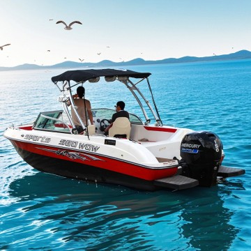 5800mm Fishing Boat 19ft Double Bow Fiberglass Sport Boat for 8 People Outboard Engine